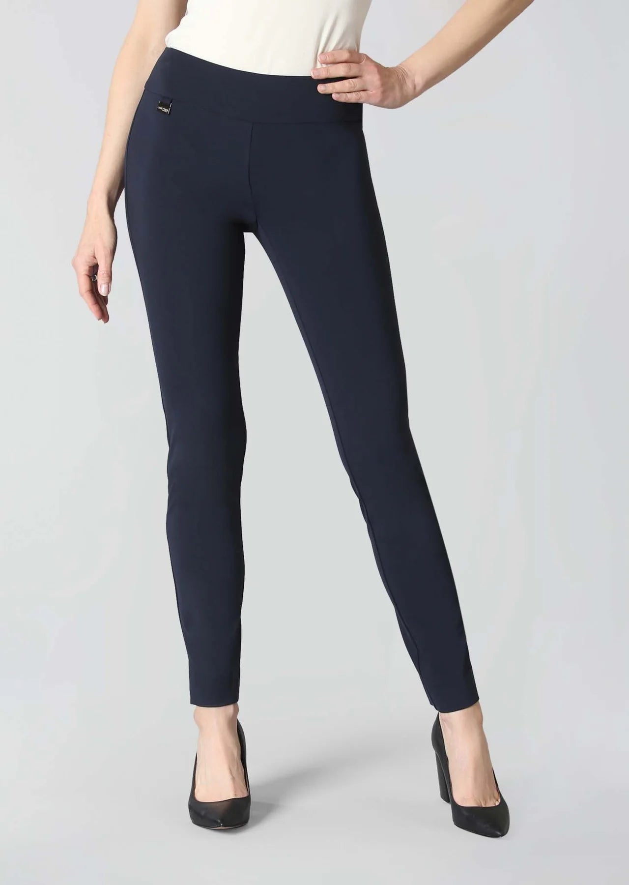 Essentials Skinny Legs Pants, Kathryn PDR Lisette L