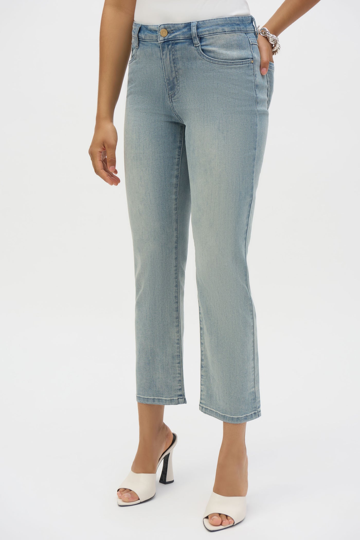 Margot | Classic Straight Leg Stretch Jeans