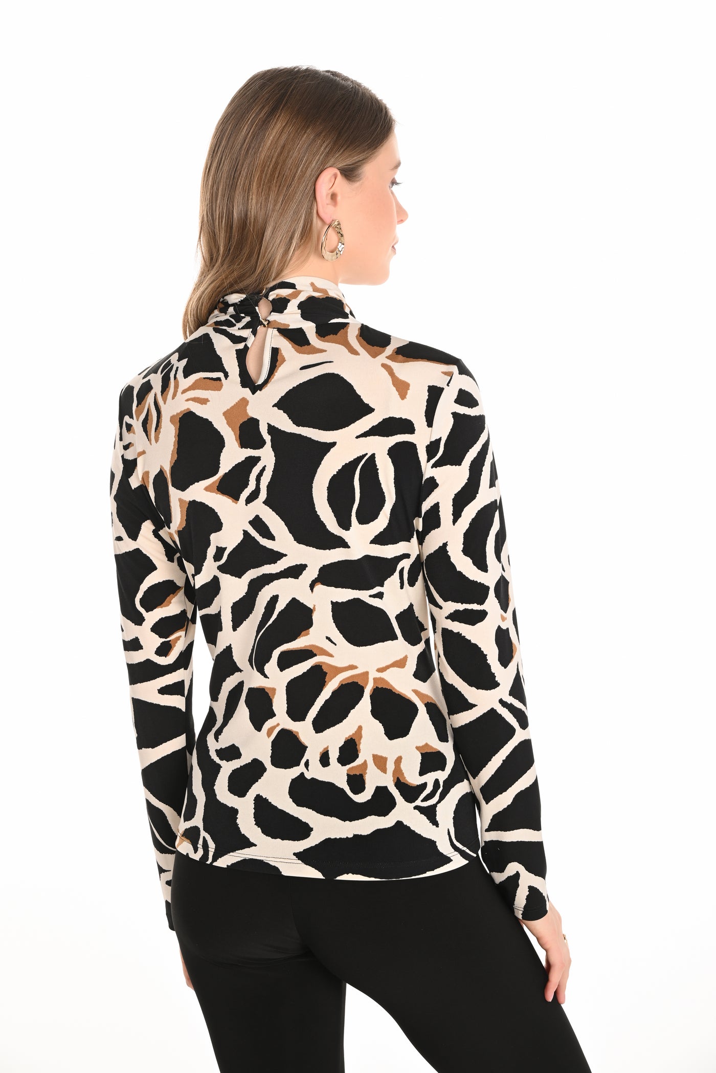 Abstract Print Top with Twist Neckline Frank Lyman