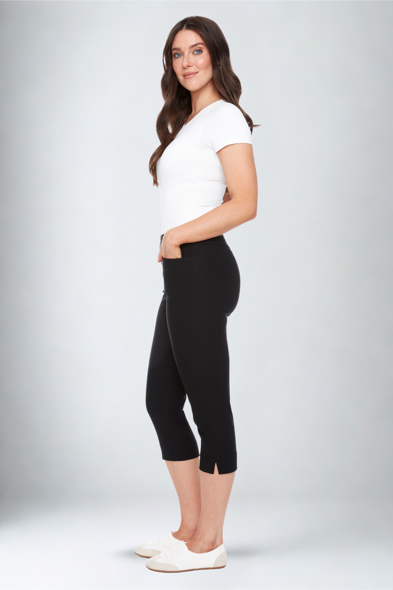 Dream Capris Pull-On Pants, 21" White Dream Pants