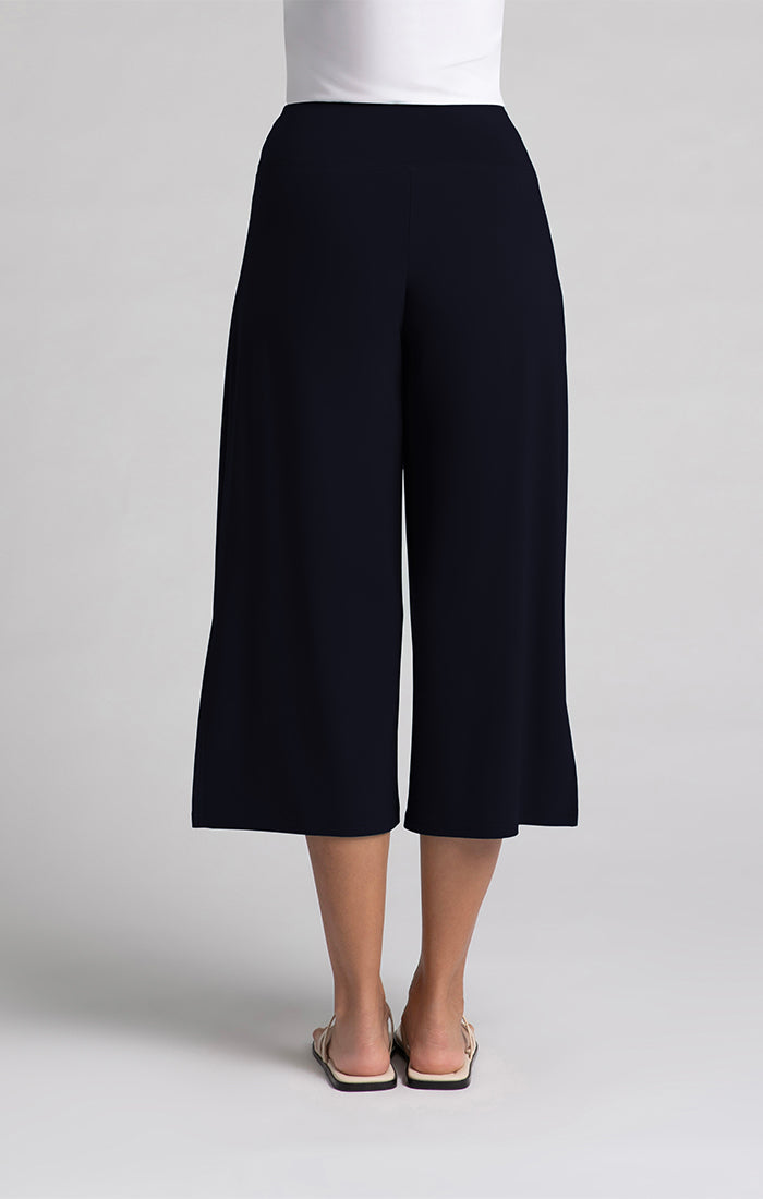 Sympli Side Slit Wide Capri 