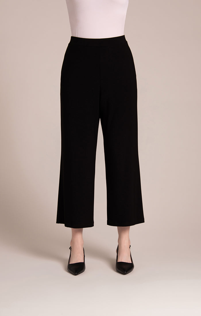 Nu Straight Leg Crop Pants Sympli