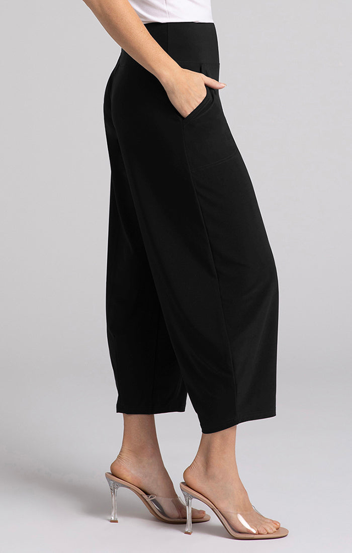 Narrow Lantern Pants Sympli