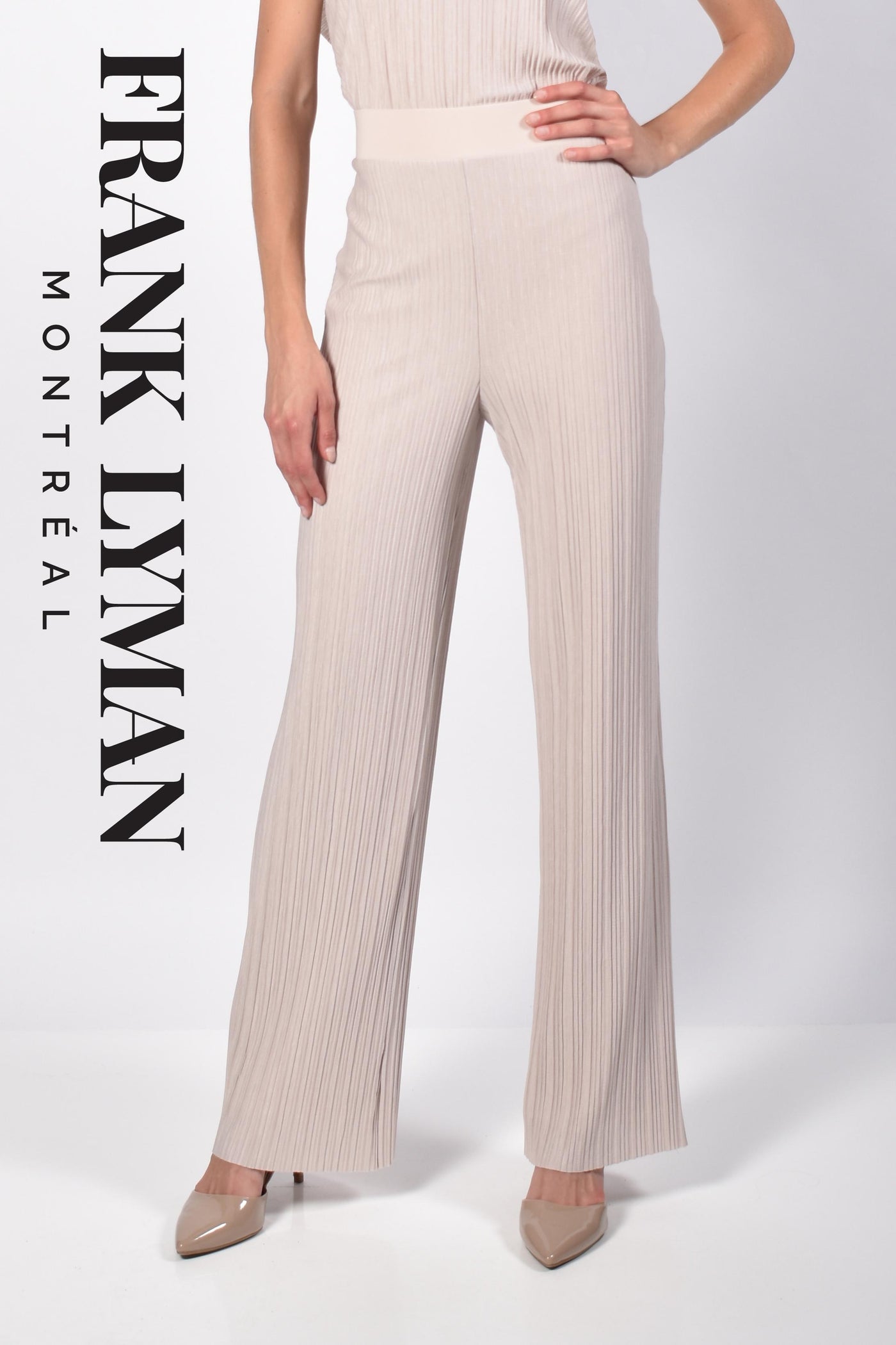 Frank Lyman Woven Pant, Style 216504 Color Oatmeal 